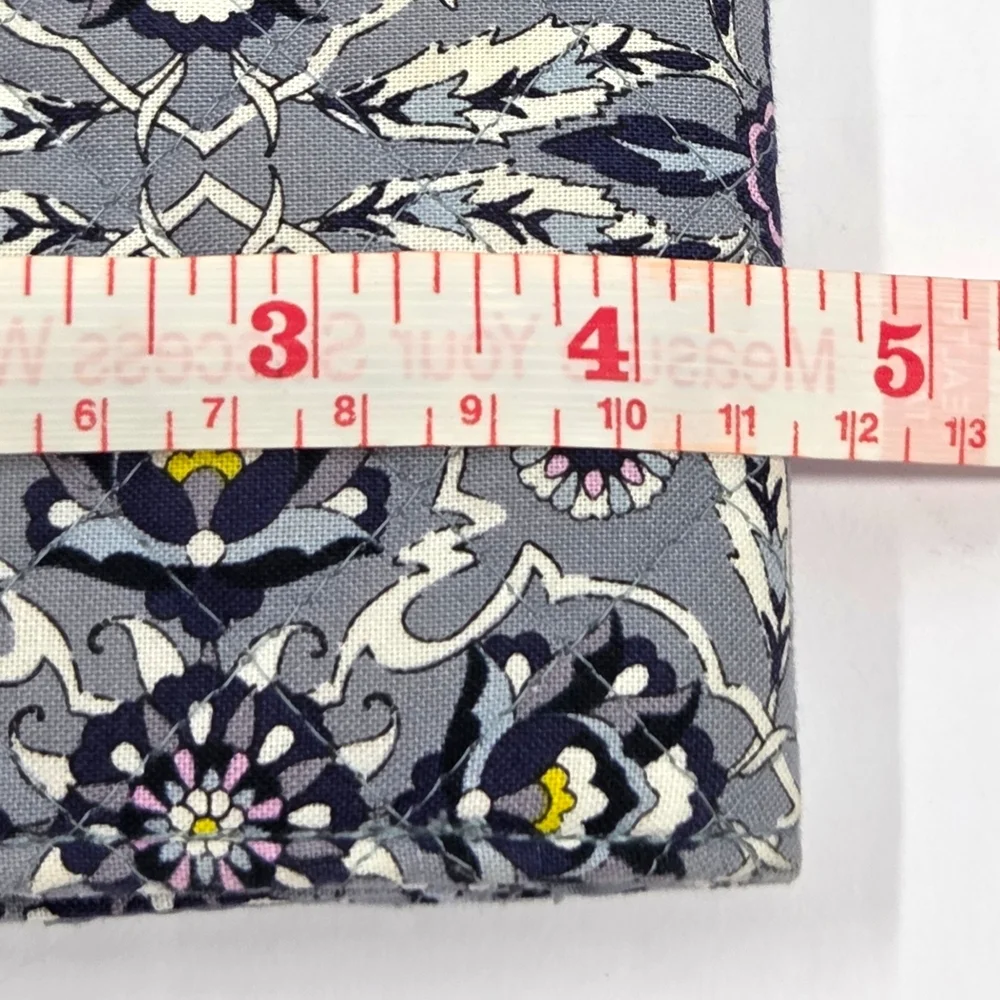 Vera Bradley Plaza Tile Floral Geometric RFID Large Tab Wallet Spring 2021 NWOT - Picture 16 of 16